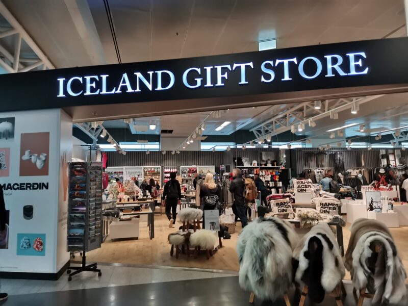 ICELAND GIFT STORE